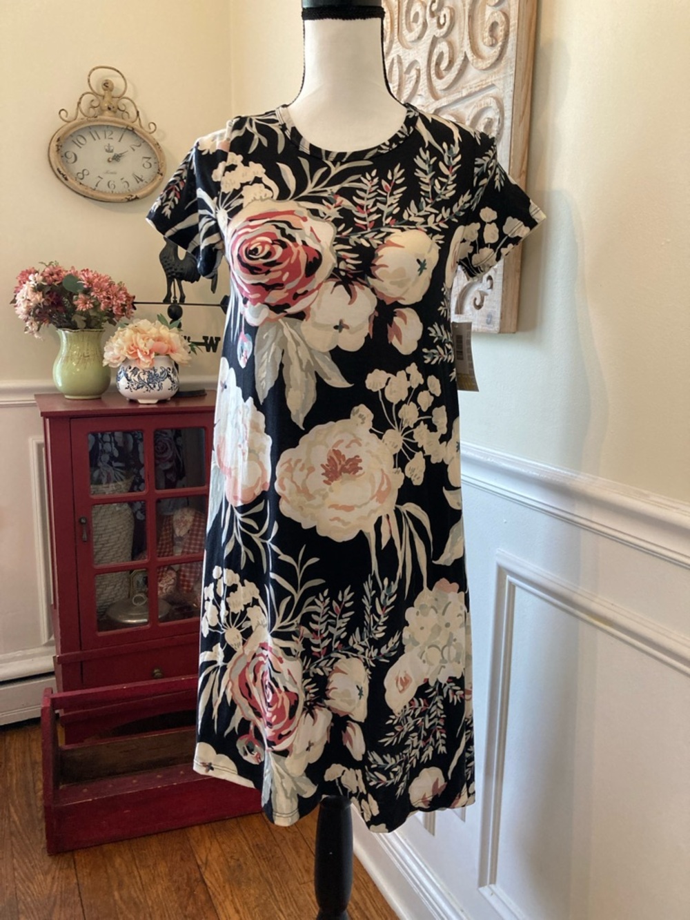 LuLaRoe Carly Floral Short Sleeve A-Line Dress in Black and Blush